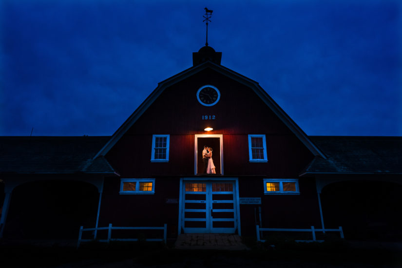 Inn at Mountain View farm wedding;Vermont wedding photographers;dusk wedding photos;off-camera flash portrait