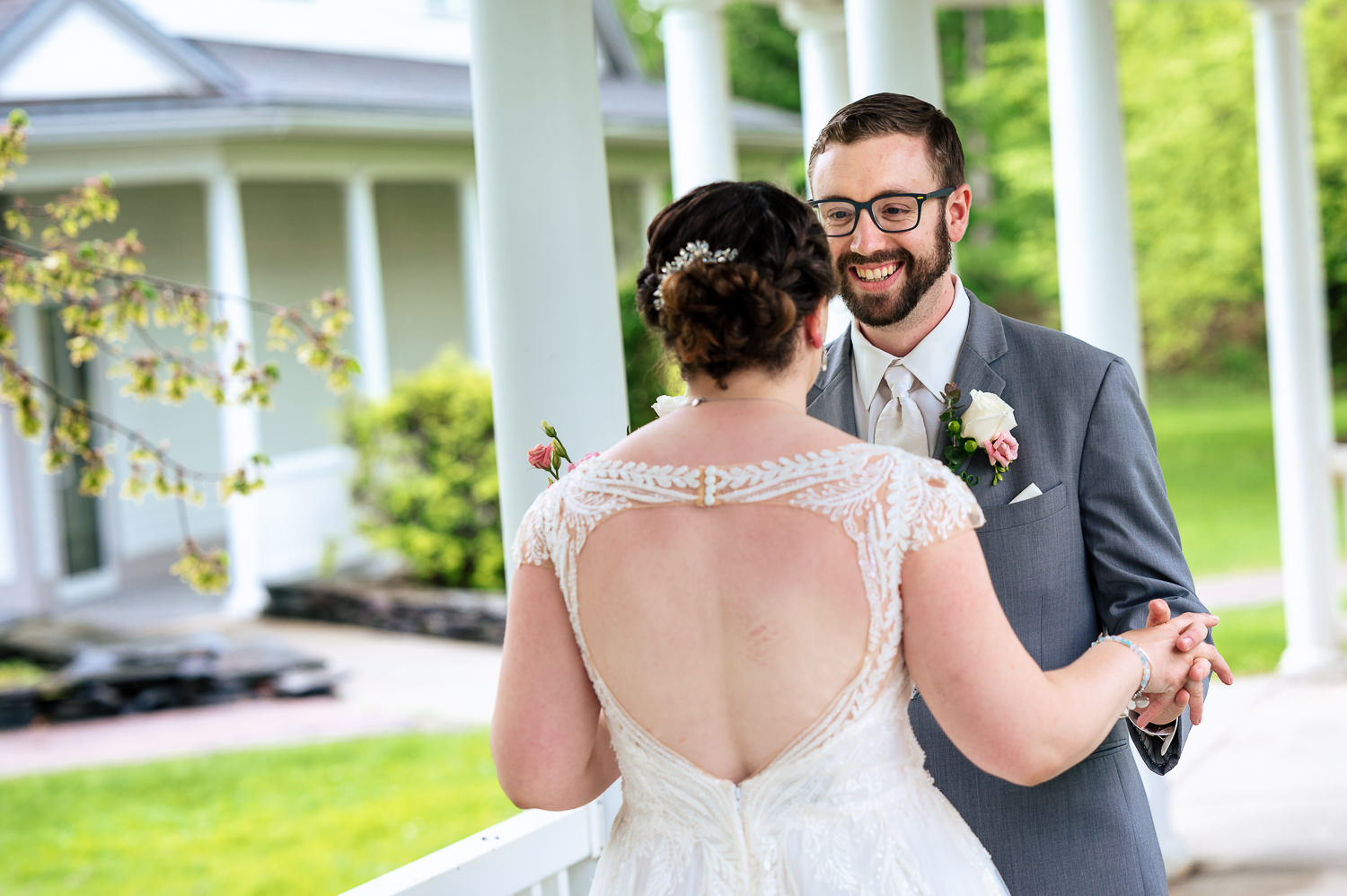 Sara And Reid S Essex Resort Brunch Wedding Vermont Wedding Photographers